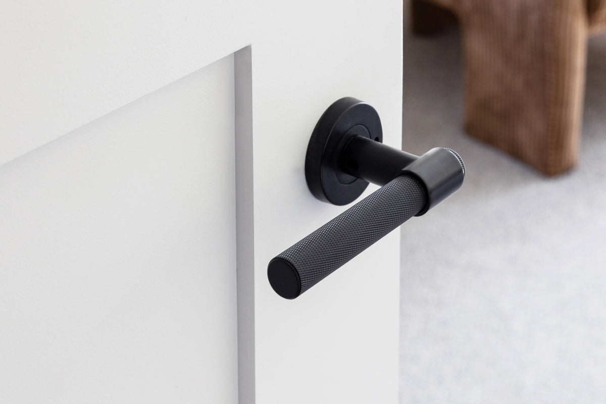 Top 6 Most Important Things to Consider When Buying Interior Door Handles