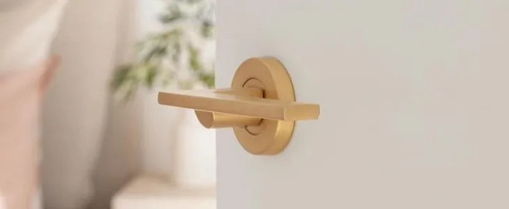Door Handle Sizes Explained