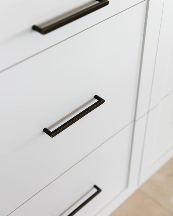 Aged Brass Straight Profile Cabinet Pull - Clio