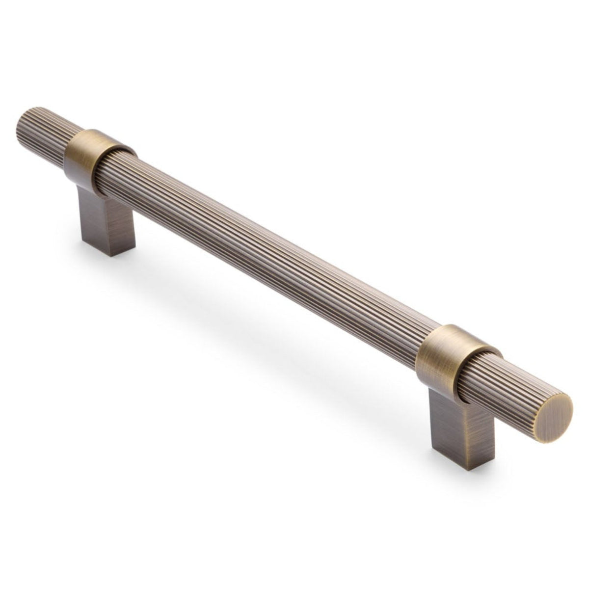 Aged Brass Fluted Pull - Cassandra