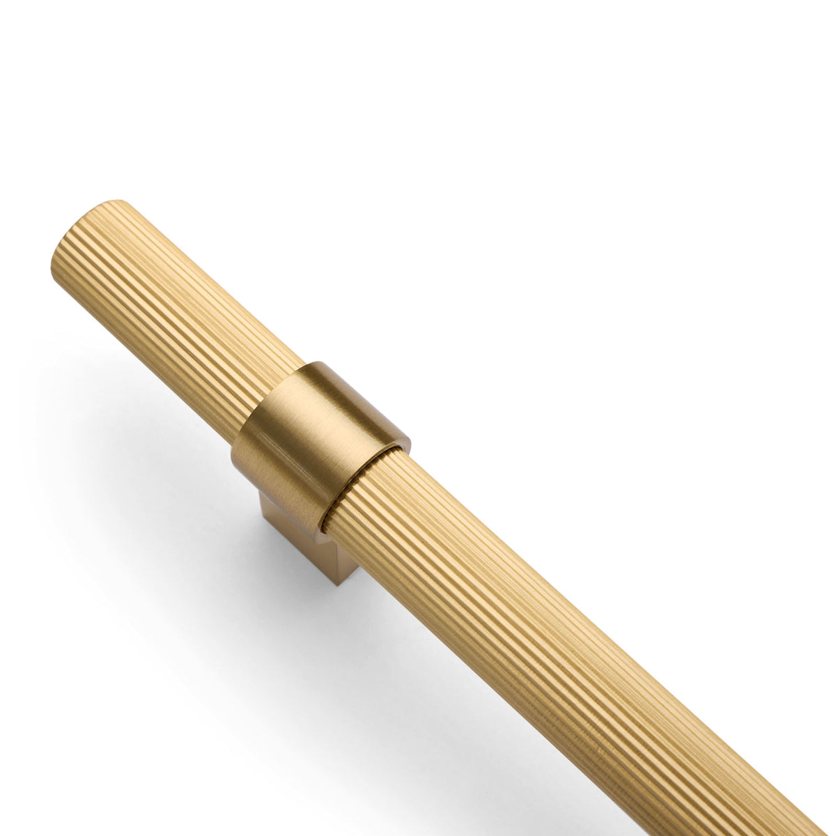 Brushed Brass Fluted Pull - Cassandra